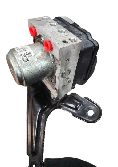 2020 Lincoln Continental Anti-Lock Brake (ABS) Pump | Original Lincoln OEM Quality Used Replacement Part
